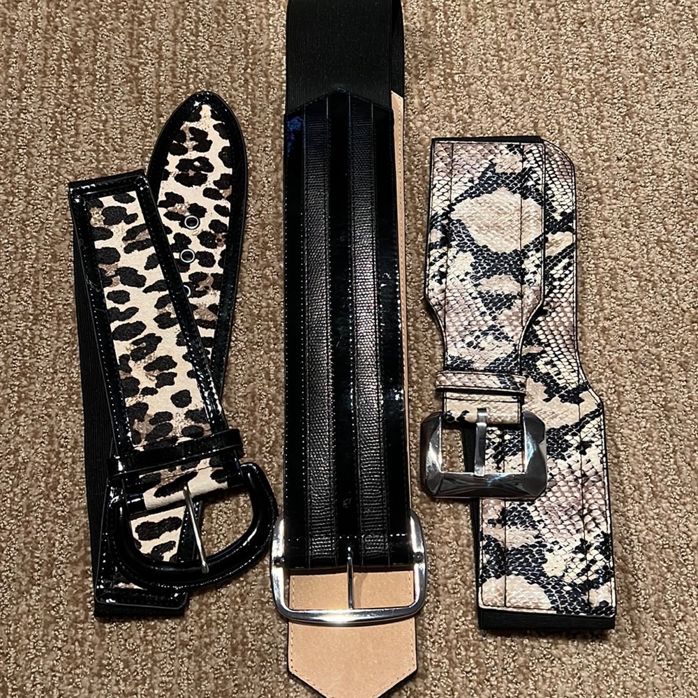 White House black market belts